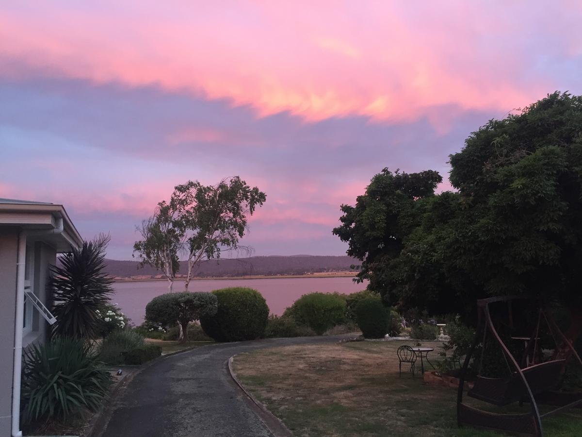 Amble'A'While On Tamar Apartment Rosevears ภายนอก รูปภาพ